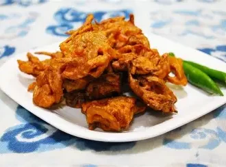 ONION PAKODI